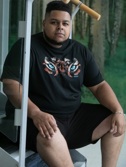 D555 Leamington Tiger Eyes Printed Crew Neck T-shirt Black - Pólók - Nagyméretű pólók - 2XL-14XL