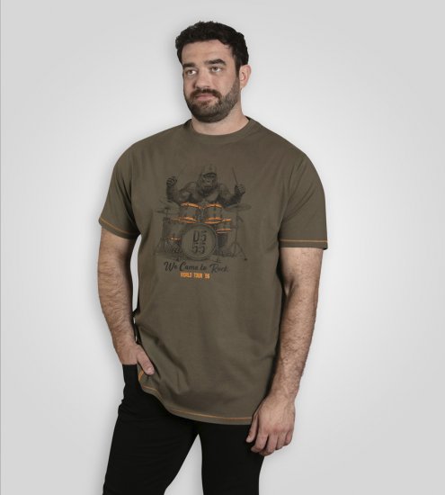D555 Stockton Gorilla Playing Drums Crew Neck T-Shirt Khaki - Pólók - Nagyméretű pólók - 2XL-14XL