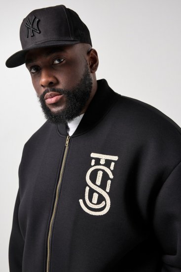 STHUGE 847083 Varsity dzseki scuba anyagból Fekete - Kabátok - Nagyméretű Kabátok - 2XL-8XL