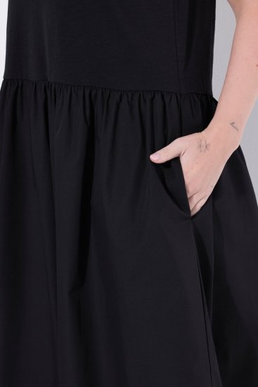 Ulla Popken 848305 Ujjatlan midiruha V-nyakkal Fekete - Midi ruhák - Női midiruhák nagy méretben