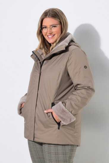 Ulla Popken 850509 Műszőrme dzseki Taupe - Dzsekik - Nagy méretű női dzsekik