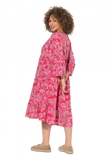 Ulla Popken 852841 Virágos ruha fodrokkal Magenta - Midi ruhák - Női midiruhák nagy méretben