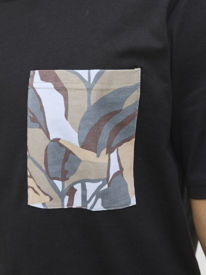  Jack & Jones Tavira Aop Pocket Crew Neck T-Shirt Black - Pólók - Nagyméretű pólók - 2XL-14XL