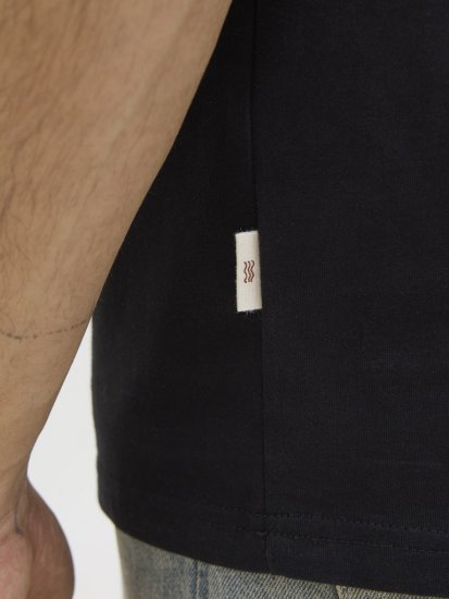  Jack & Jones Tavira Aop Pocket Crew Neck T-Shirt Black - Pólók - Nagyméretű pólók - 2XL-14XL