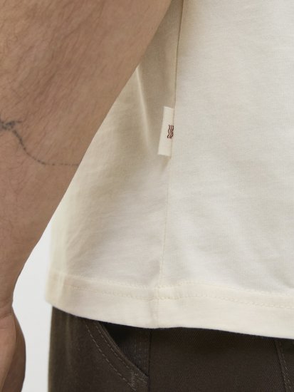  Jack & Jones Tavira Aop Pocket Crew Neck T-Shirt Antique White - Pólók - Nagyméretű pólók - 2XL-14XL