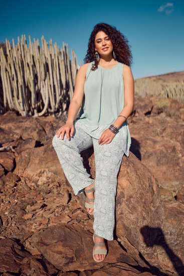 Ulla Popken Mosaic Print Elastic Waist Pants White - Női Farmer & Nadrágok Nagy Méretekben – Plus Size - 