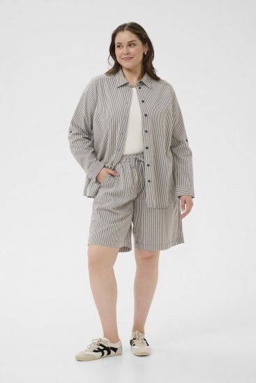 Kaffe Curve Nana Csíkos rövidnadrág Éjfél/Fehér csíkos - Női Farmer & Nadrágok Nagy Méretekben – Plus Size - 