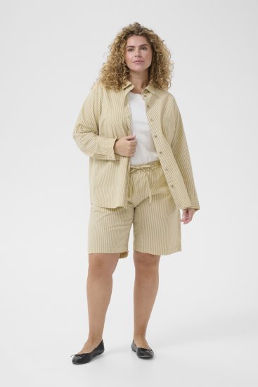 Kaffe Curve Nana Csíkos rövidnadrág Chincilla/Fehér csíkos - Női Farmer & Nadrágok Nagy Méretekben – Plus Size - 