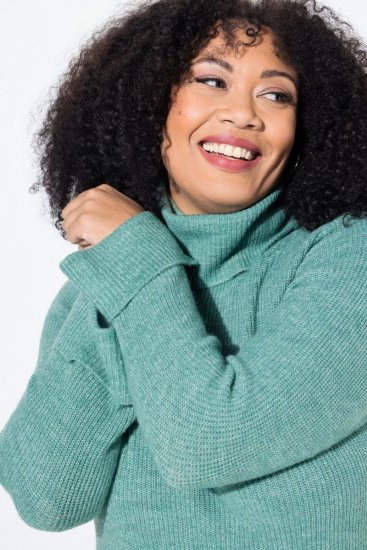 Ulla Popken Asymmetric Zipper Turtleneck Sweater Green - Bluzy & bluzy z kapturem - Kényelmes pulóverek és kapucnisok