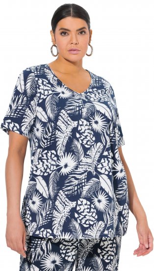 Ulla Popken Feather Print Short Sleeve V-Neck Tee Ink Blue - Mintás pólók nőknek - 